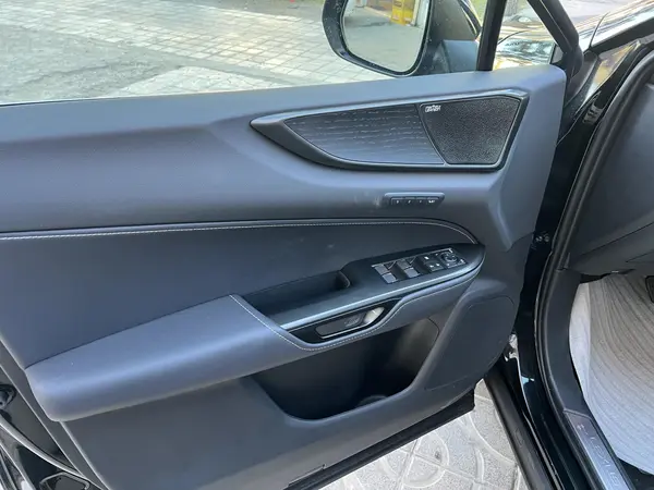 لکسوس  NX