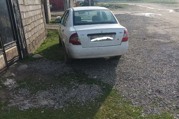 تیبا، صندوق دار