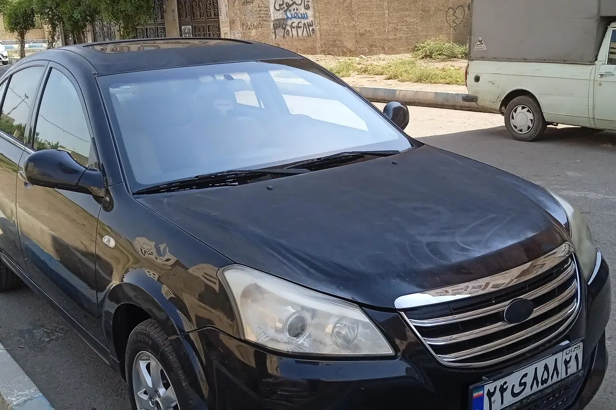 ام وی ام،  550
