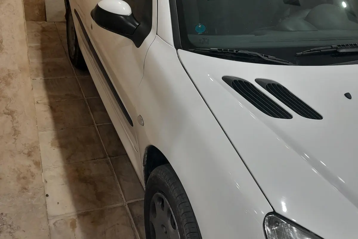 پژو،  206 SD