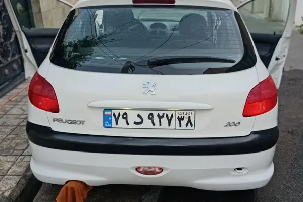 پژو  206