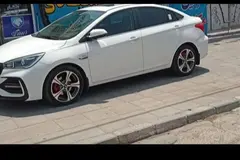 ام وی ام، آریزو 5ev
