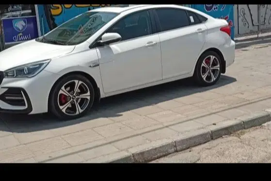 ام وی ام،  آریزو 5ev