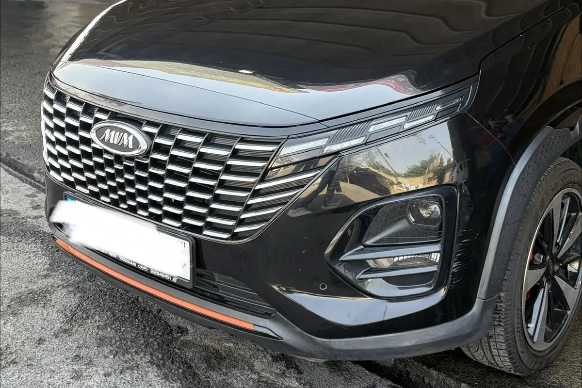 ام وی ام  X33 کراس