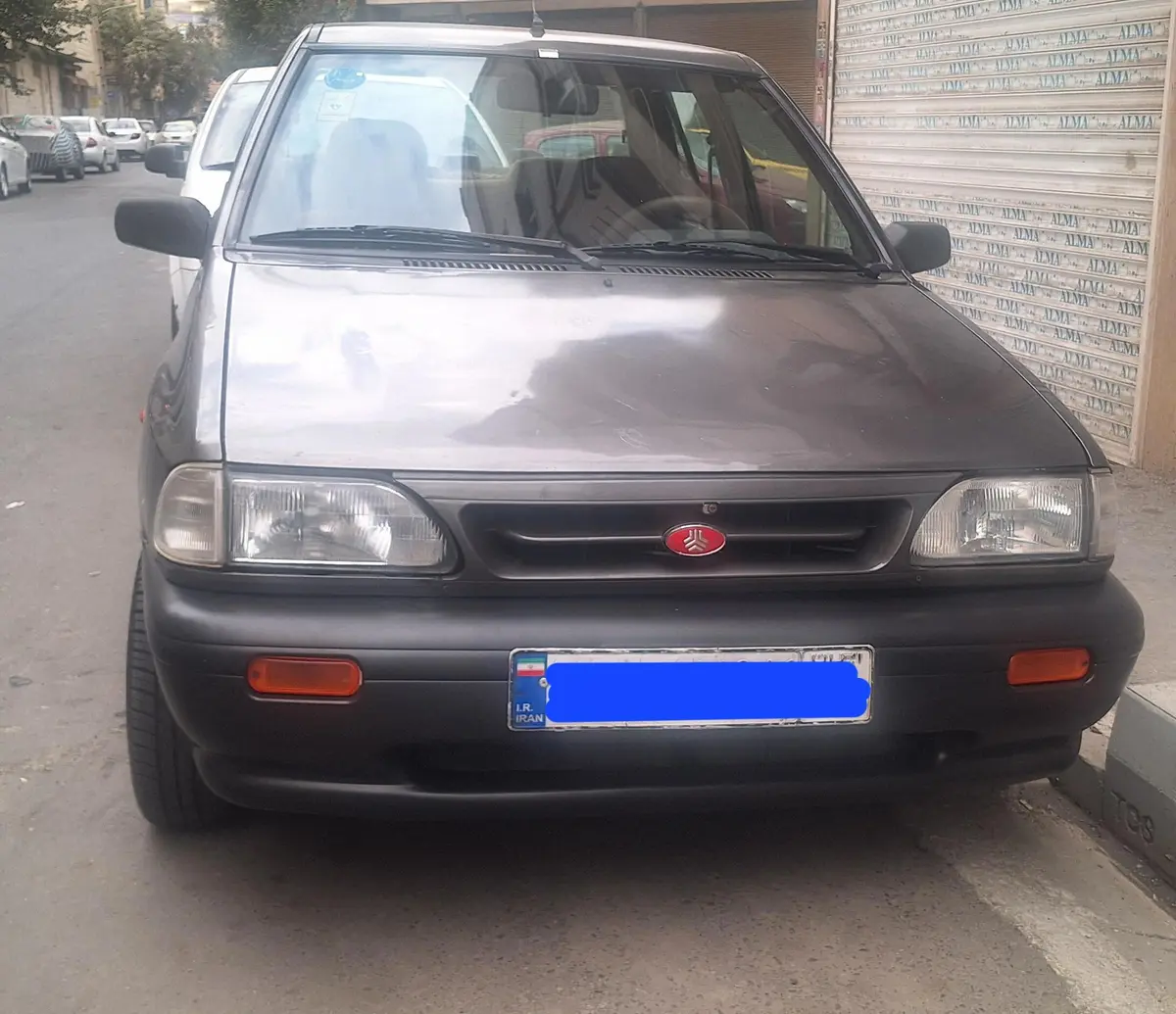 پراید،  صندوق دار