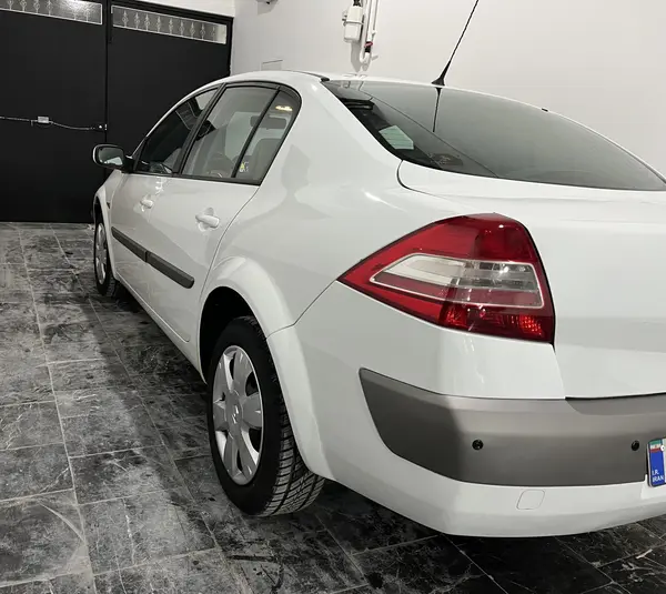 رنو، مگان (مونتاژ)