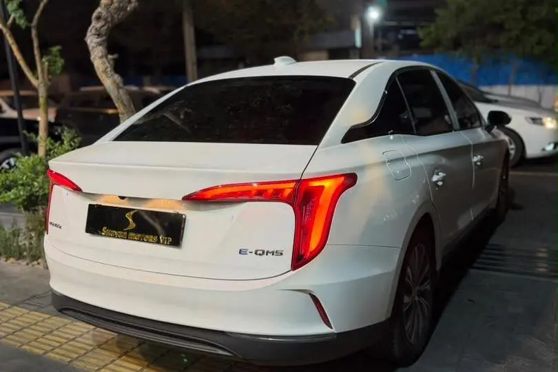هونگچی،  E-QM5