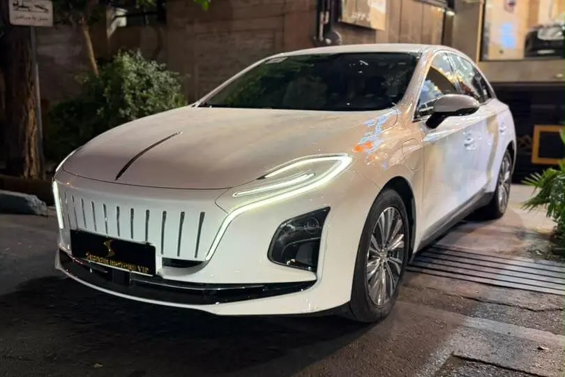 هونگچی،  E-QM5