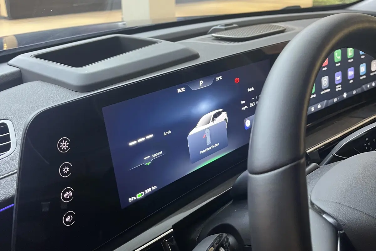 فونیکس،  FX EV