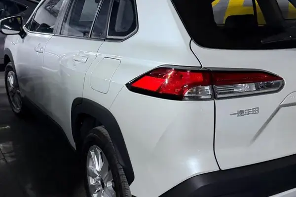 پیش فروش تویوتا، کرولا کراس هیبرید