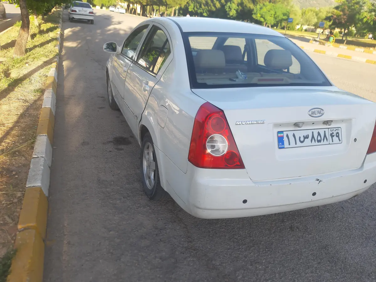 ام وی ام،  530