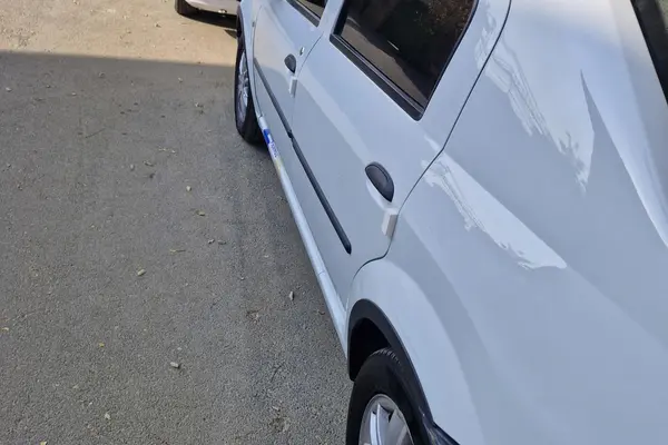 رنو، تندر 90