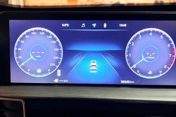 فونیکس، تیگو 8 پرو مکس (F8 PRO MAX)