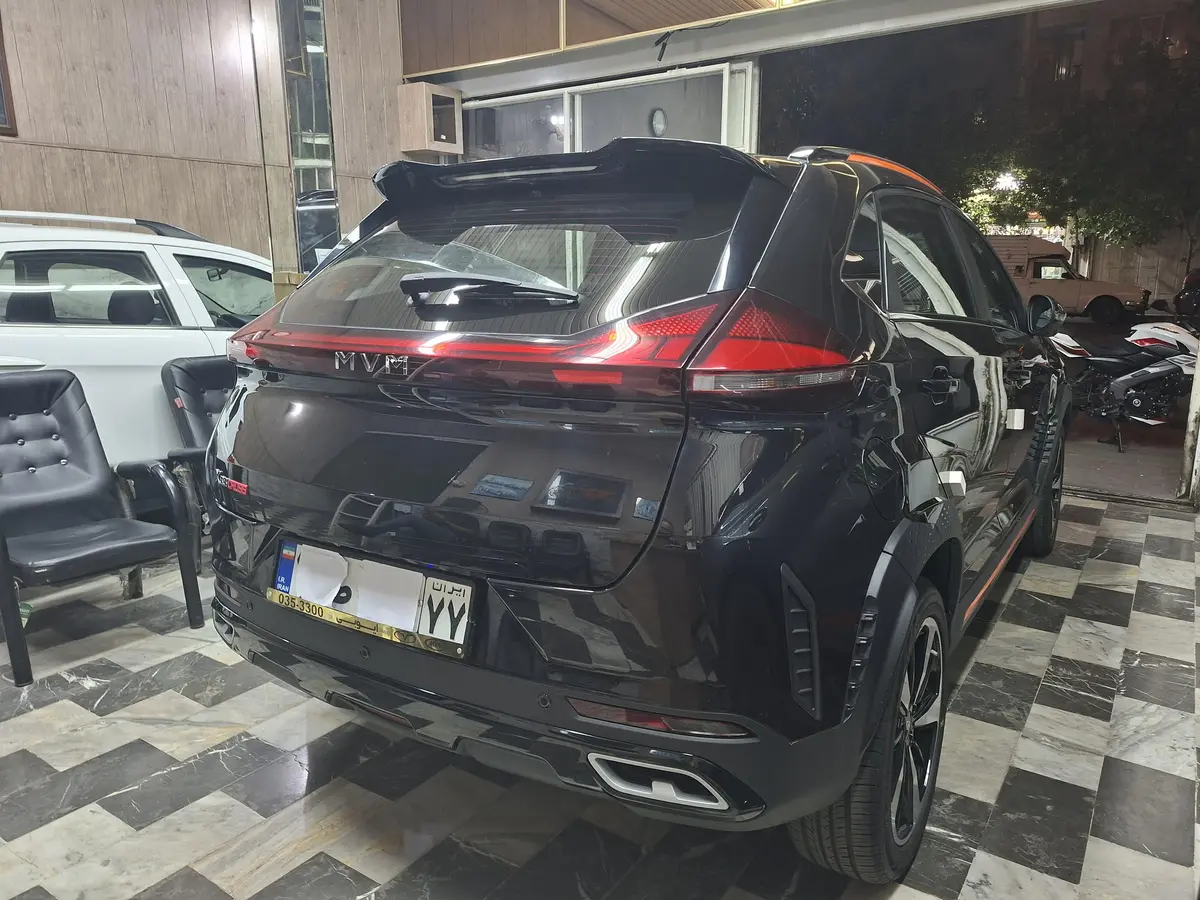 ام وی ام،  X33 کراس
