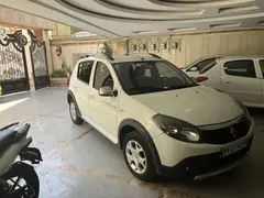 رنو، ساندرو استپ وی
