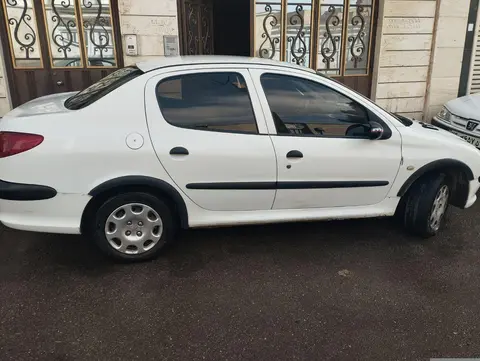 پژو، 206 SD