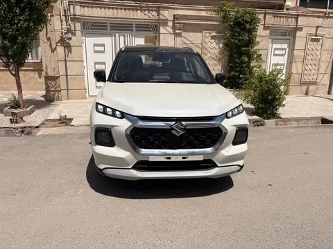 سوزوکی، گراند ویتارا هیبرید