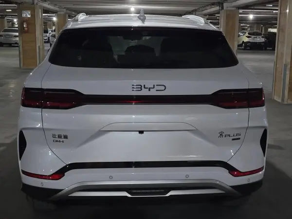 بی وای دی، سانگ پلاس DMi