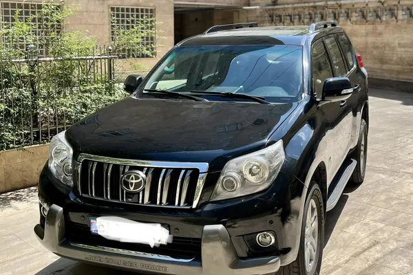 تویوتا  پرادو  چهار در