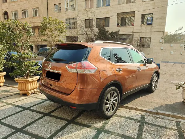 نیسان، ایکس تریل