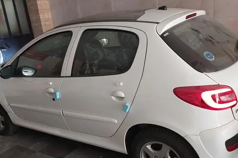 پژو، 207