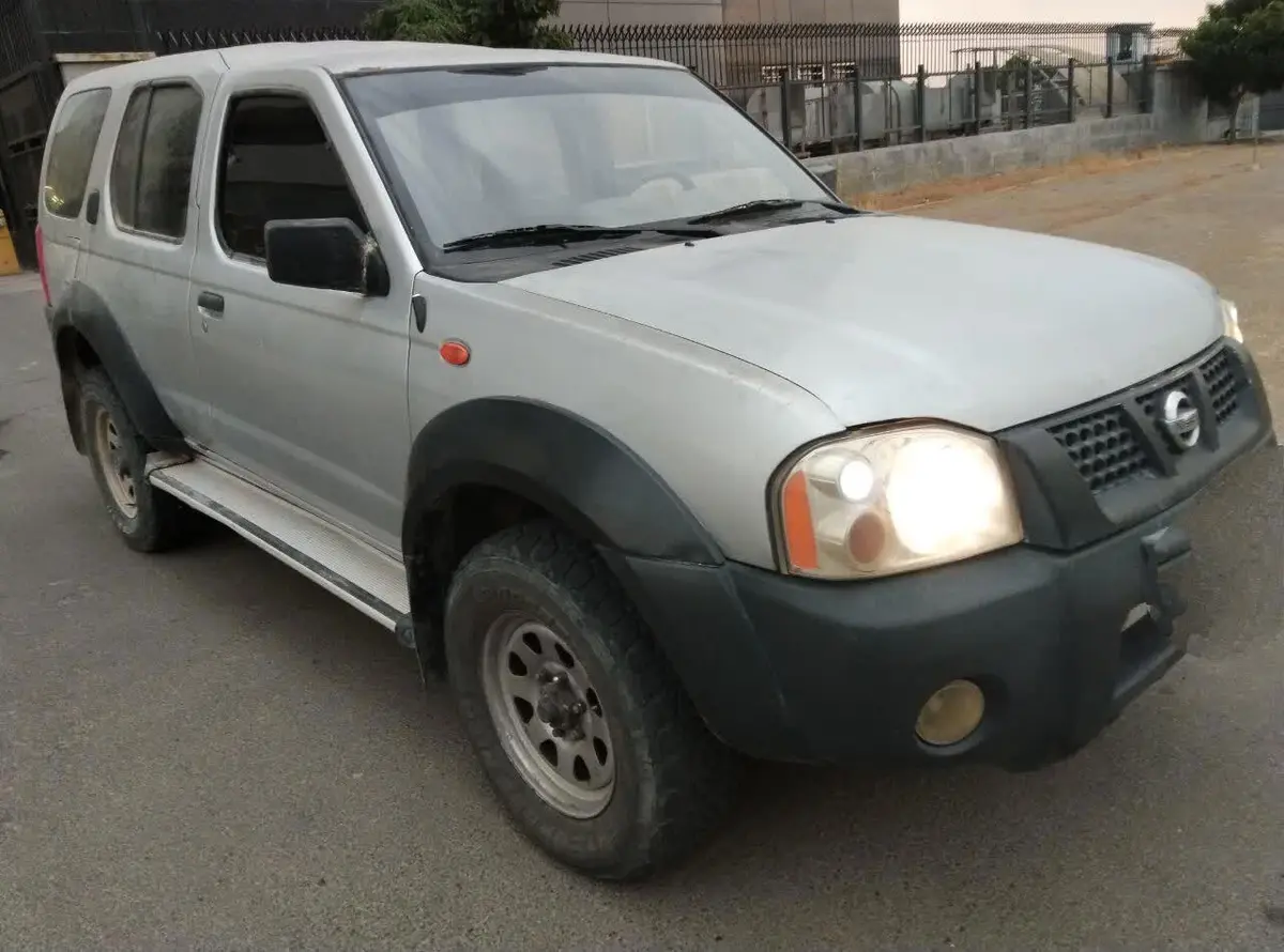 نیسان،  رونیز