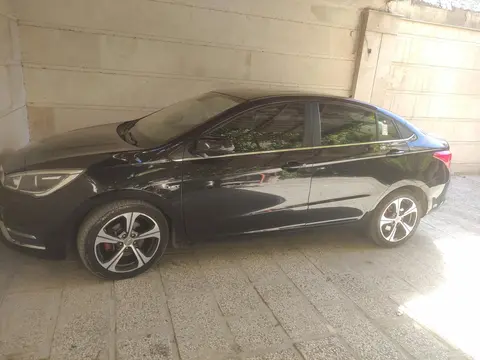 ام وی ام، آریزو 5ev