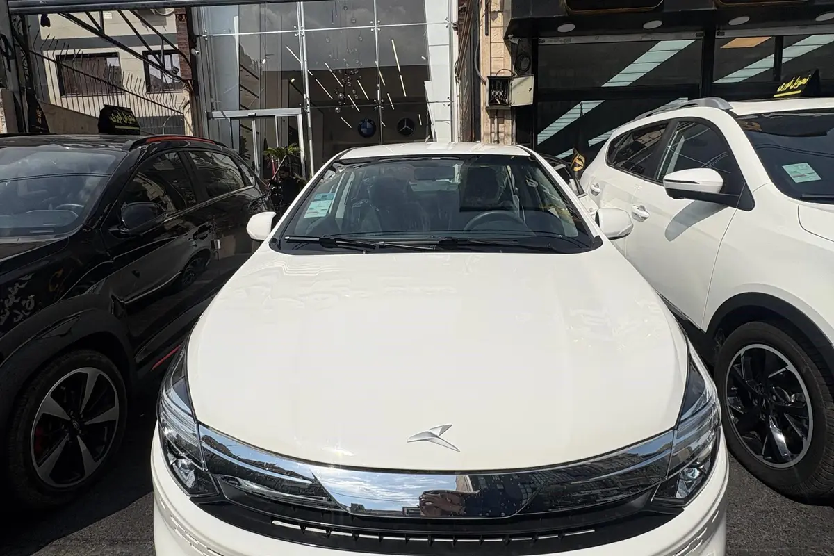 کی ام سی،  ایگل