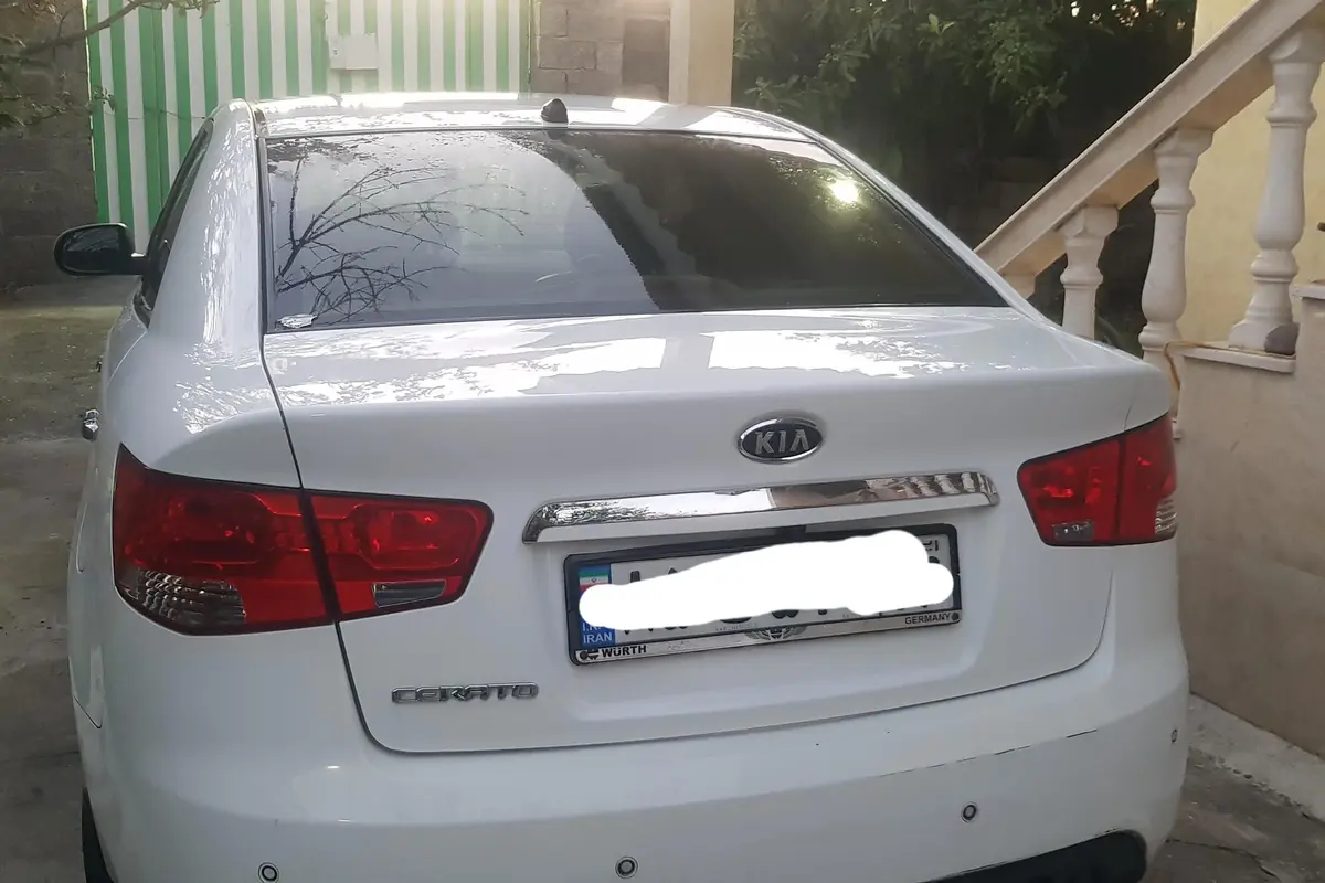 کیا،  سراتو (مونتاژ)