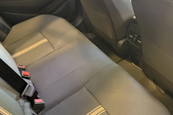 تویوتا، لوین هیبرید