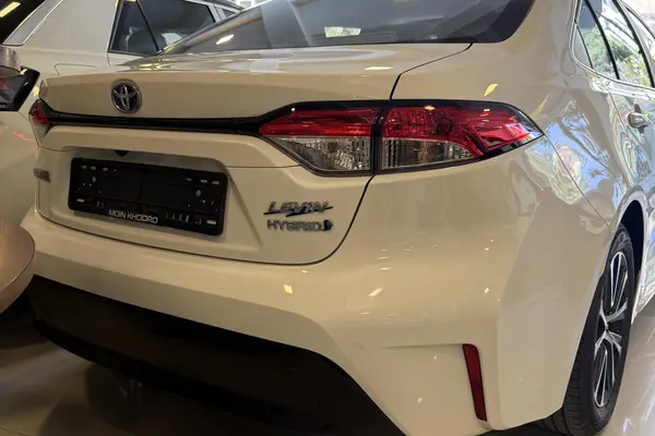 تویوتا، لوین هیبرید