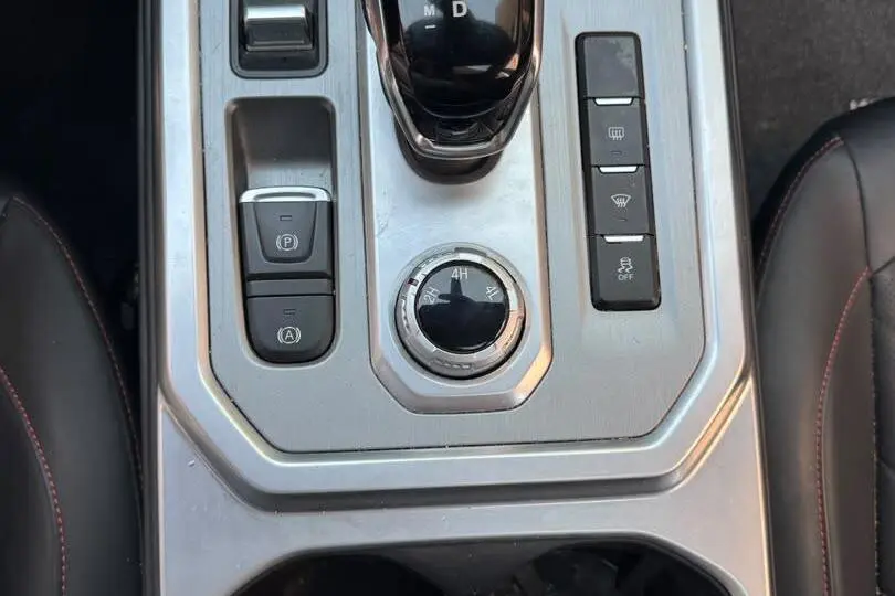 کی ام سی،  T9