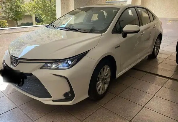 تویوتا، کرولا هیبرید