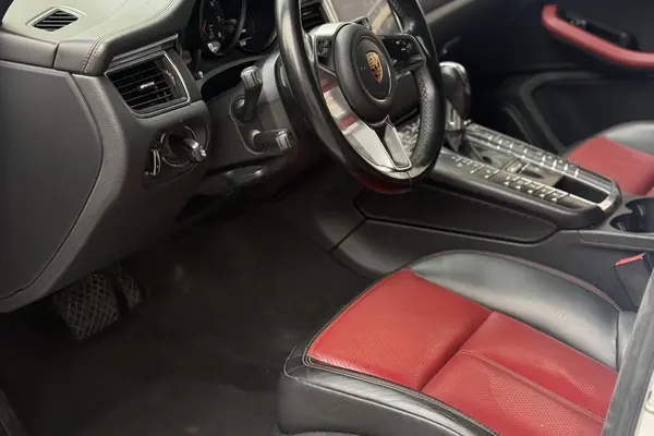 پورشه، ماکان