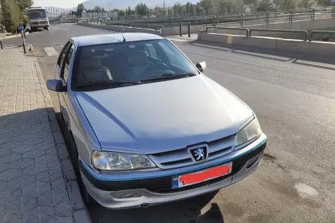 پژو، پارس