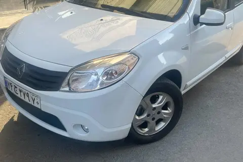 رنو، ساندرو