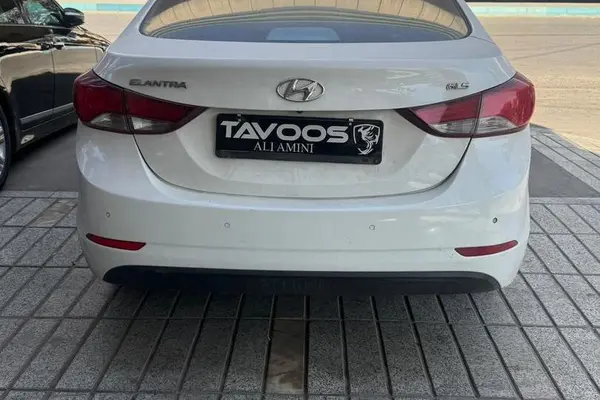 هیوندای، النترا