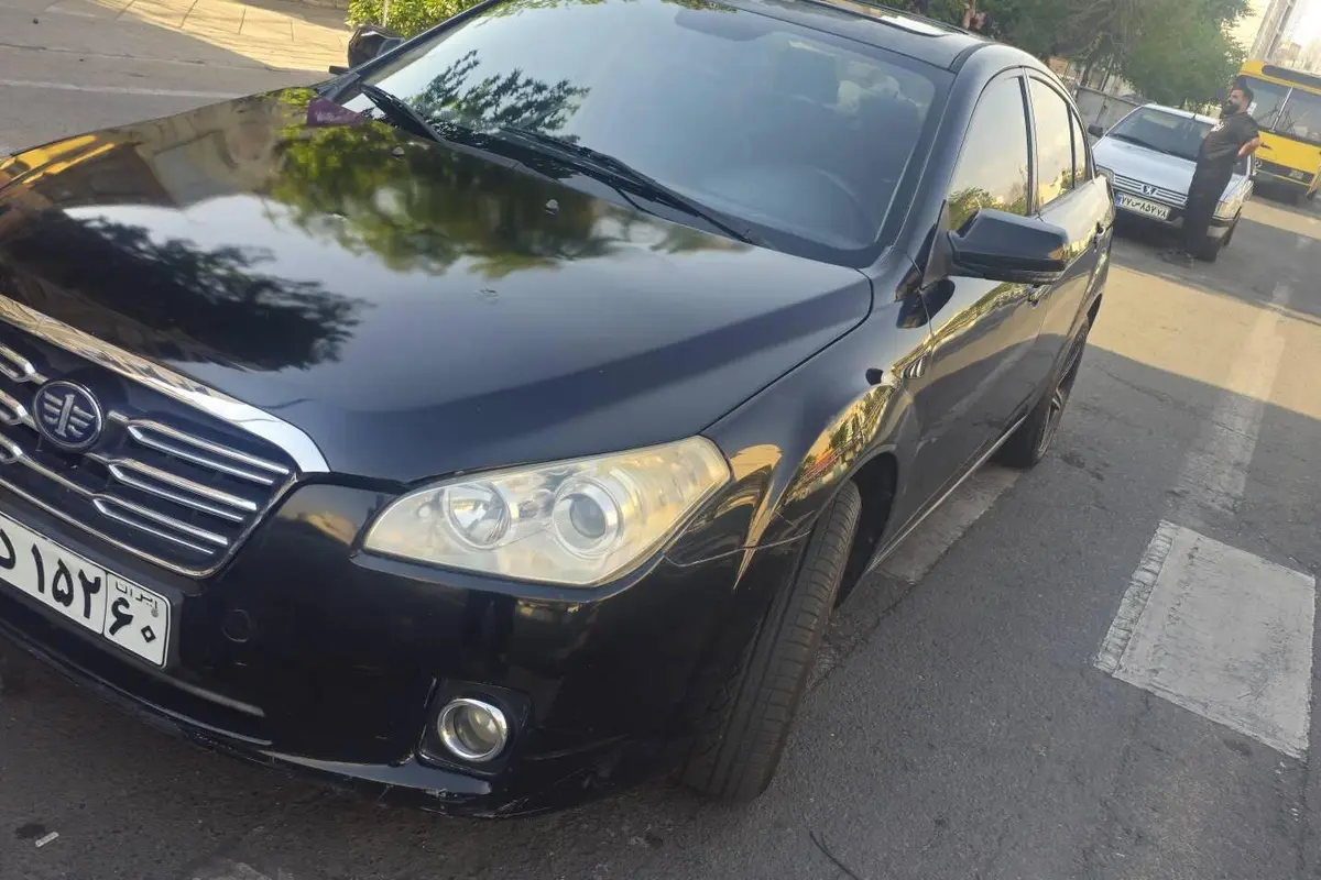 بسترن  B50
