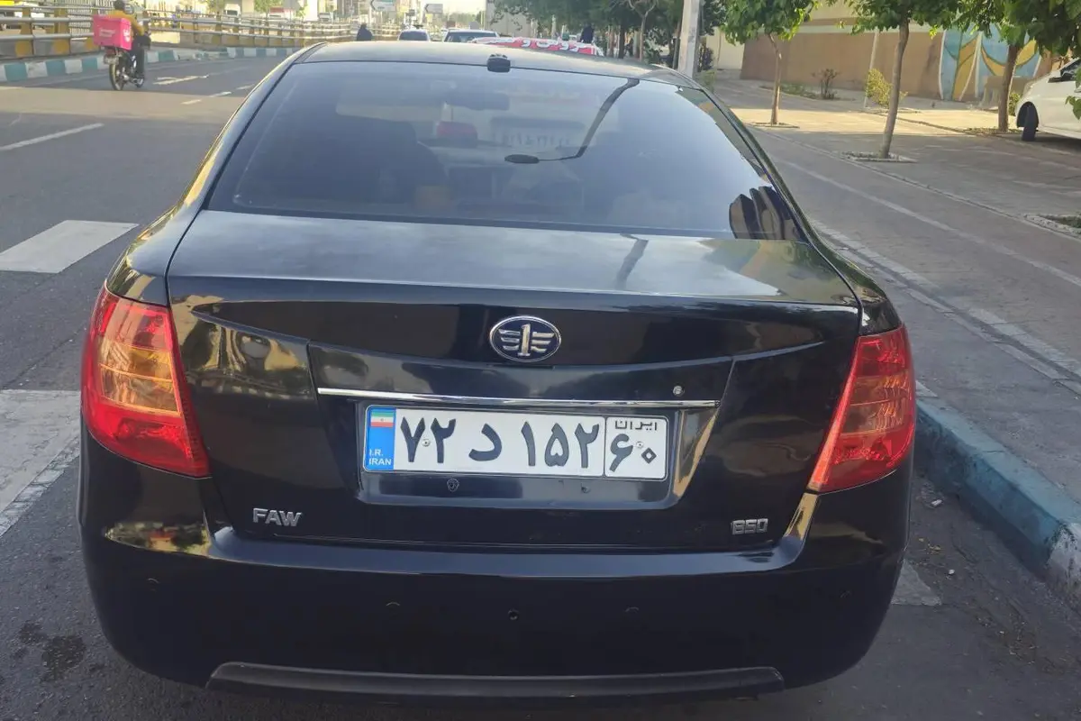 بسترن  B50