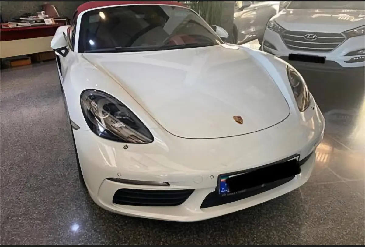 پورشه،  باکستر