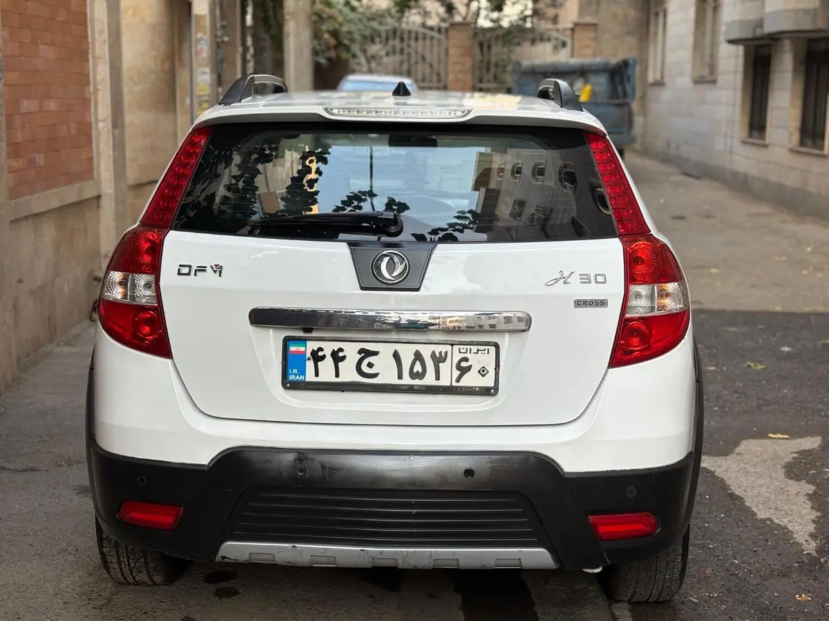 دانگ فنگ،  H30 کراس