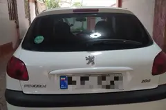پژو، 206