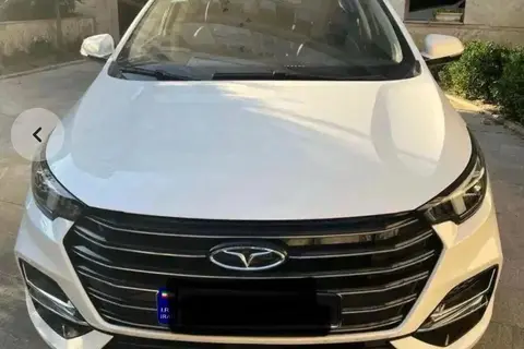 چری، آریزو 5T
