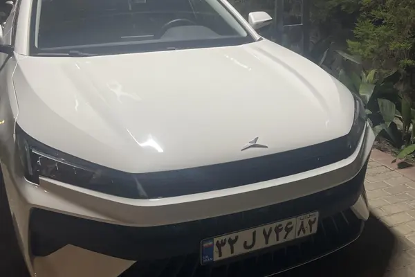 کی ام سی  J7