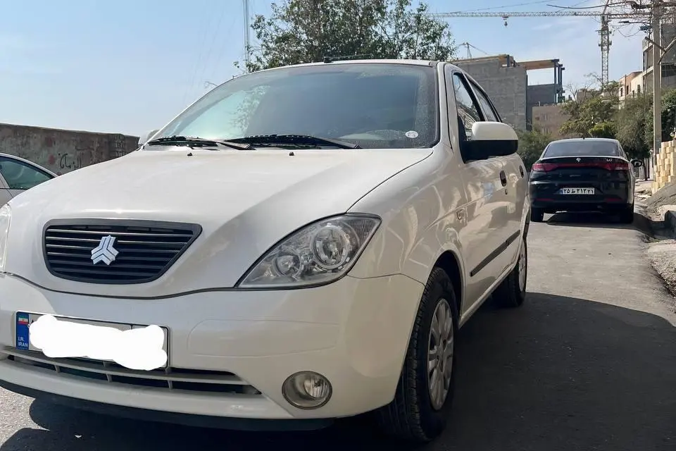 تیبا،  هاچ بک