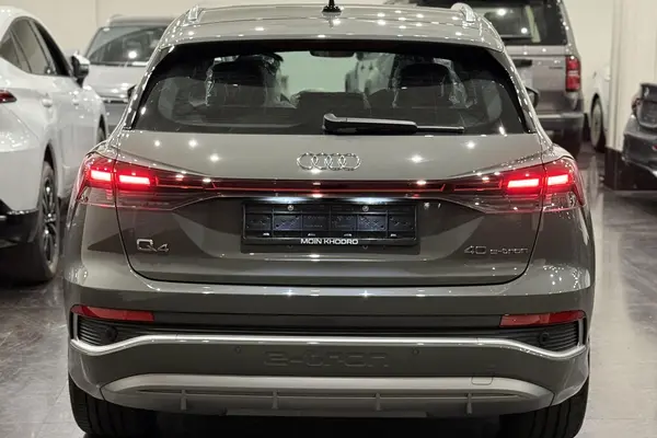 آئودی، Q4 e-tron