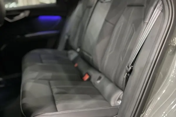 آئودی، Q4 e-tron