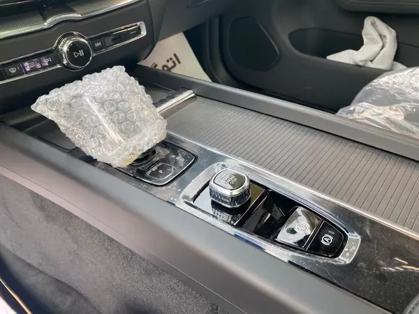 ولوو  XC60