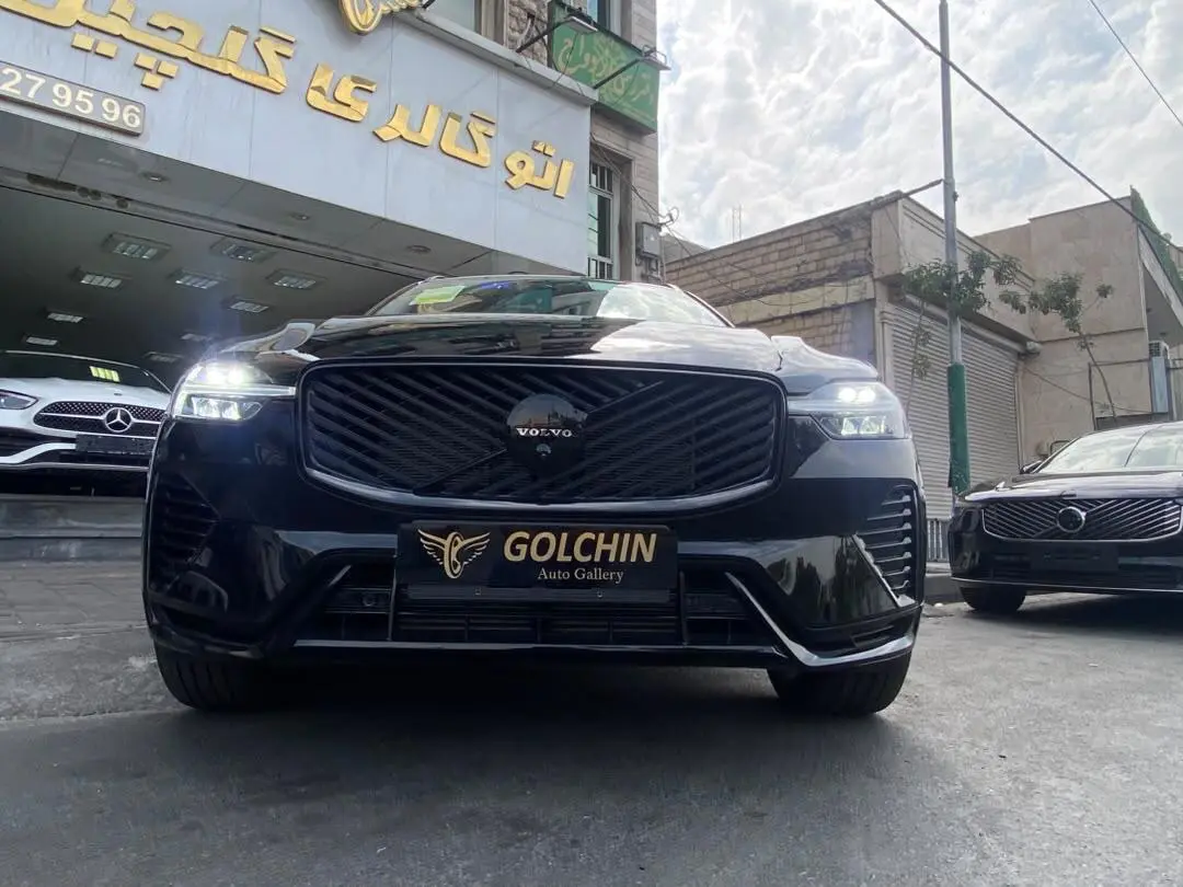 ولوو،  XC60