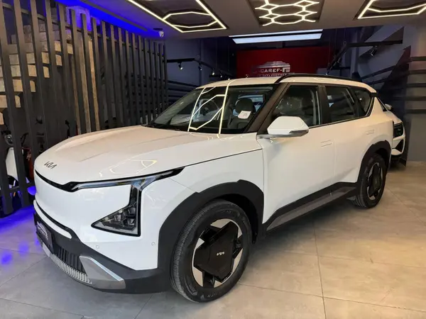 کیا، EV5